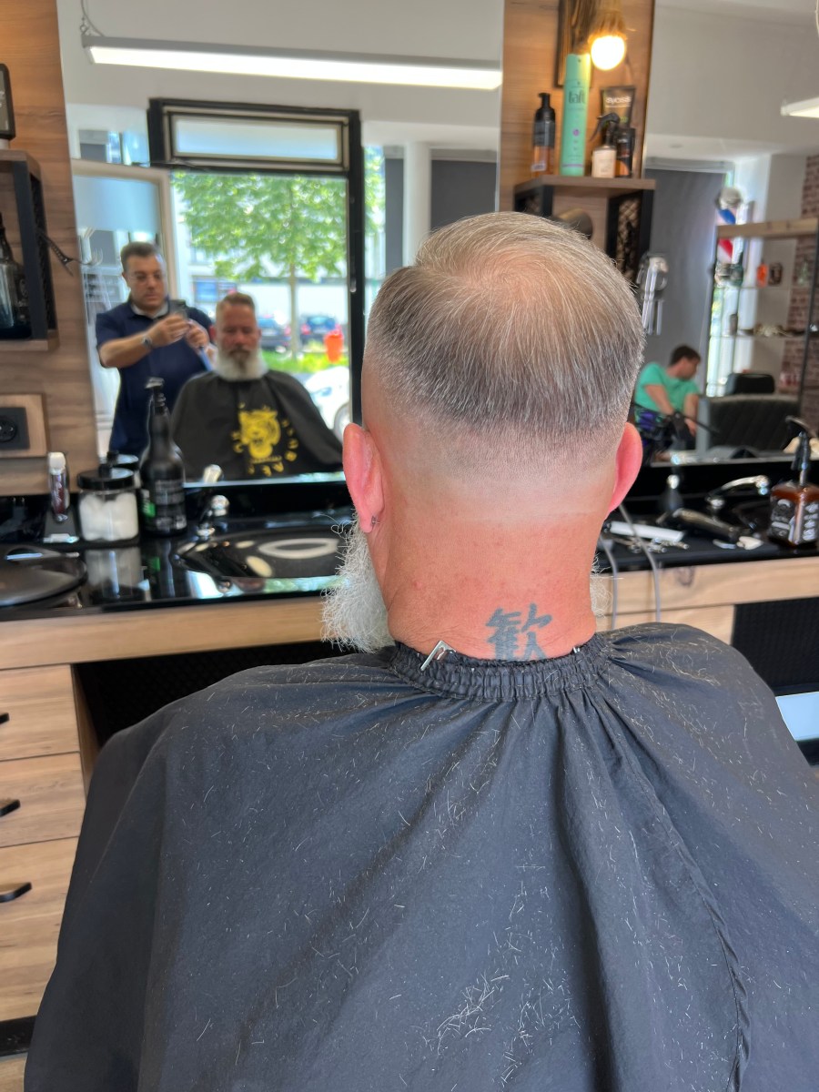 Haarschnitt 36 bei Friseur Barbarossa