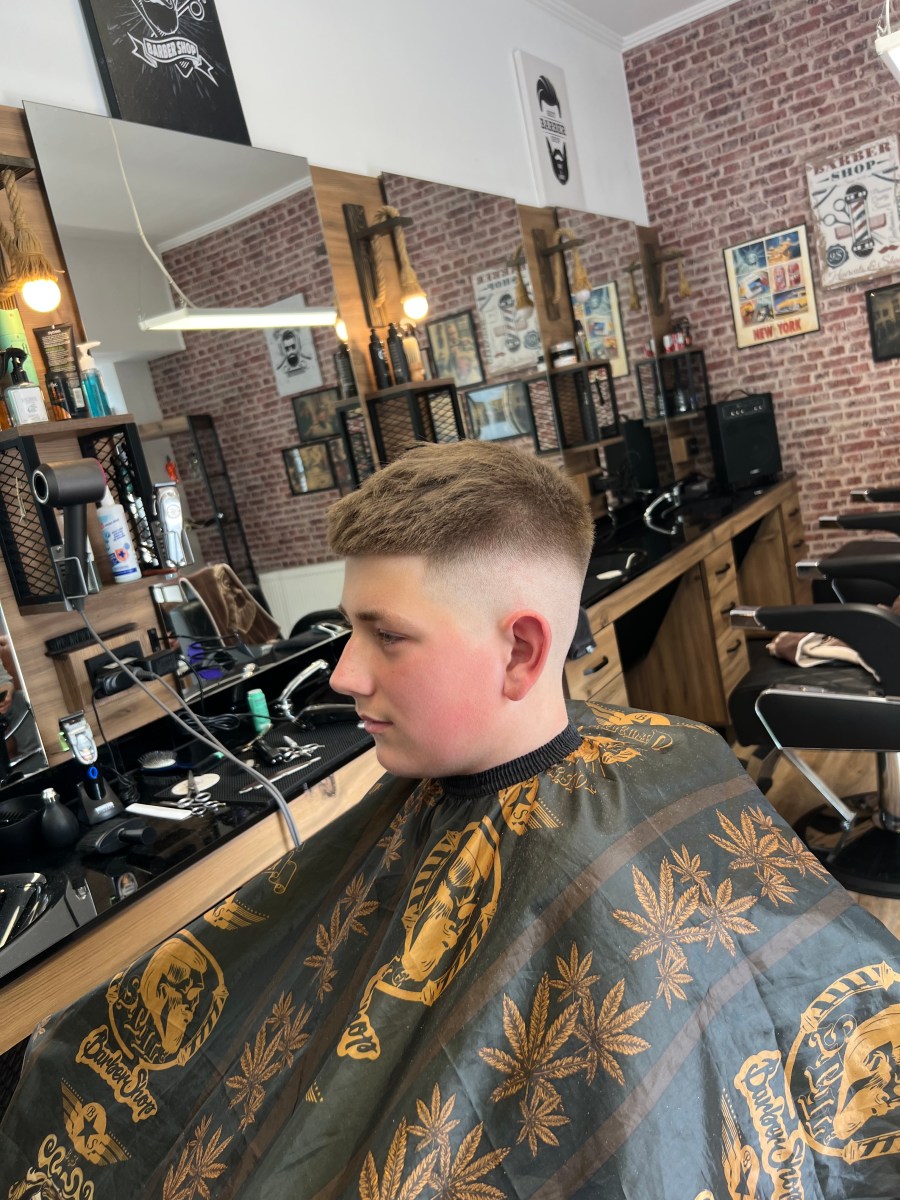 Haarschnitt 38 bei Friseur Barbarossa