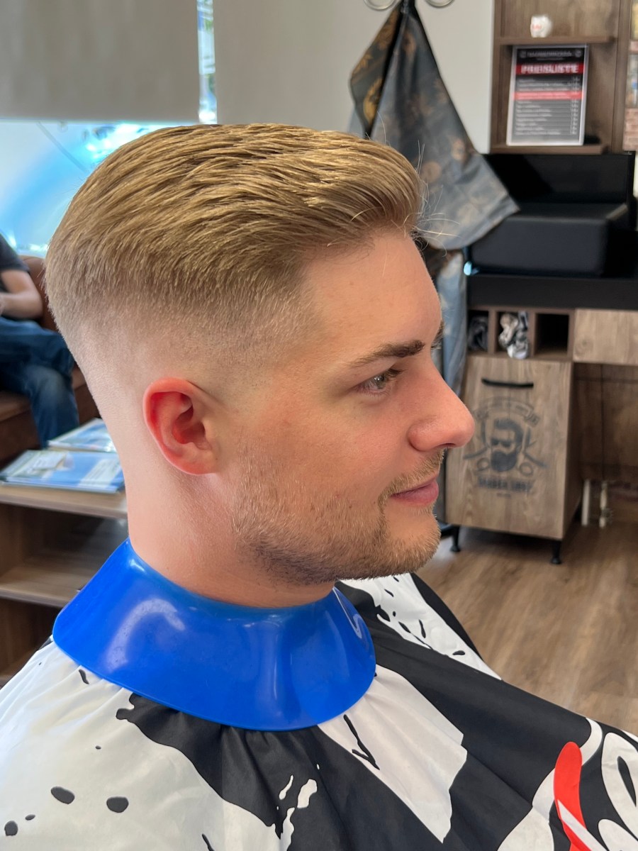 Haarschnitt 51 bei Friseur Barbarossa