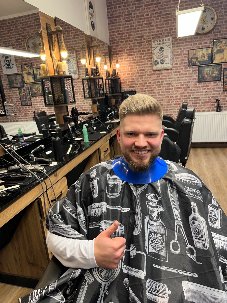 Haarschnitt 57 bei Friseur Barbarossa