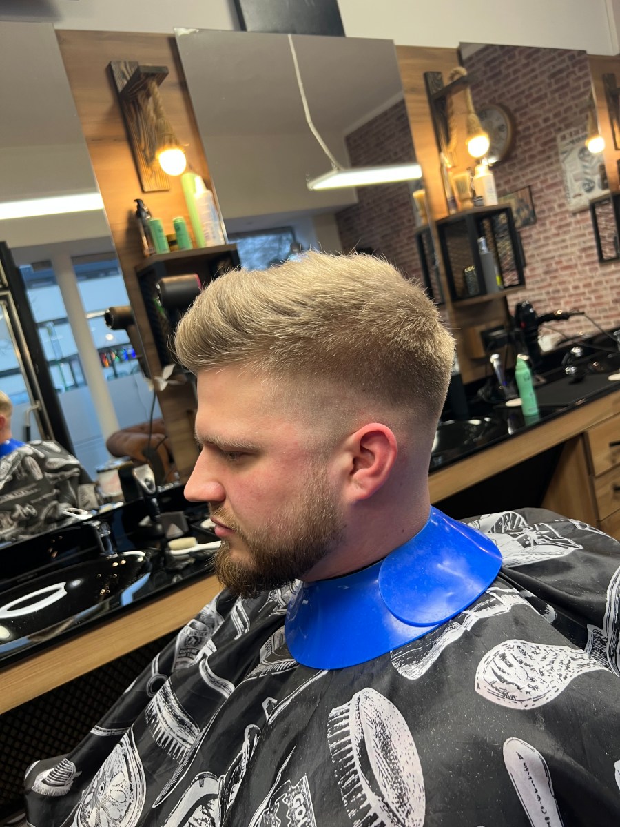 Haarschnitt 59 bei Friseur Barbarossa