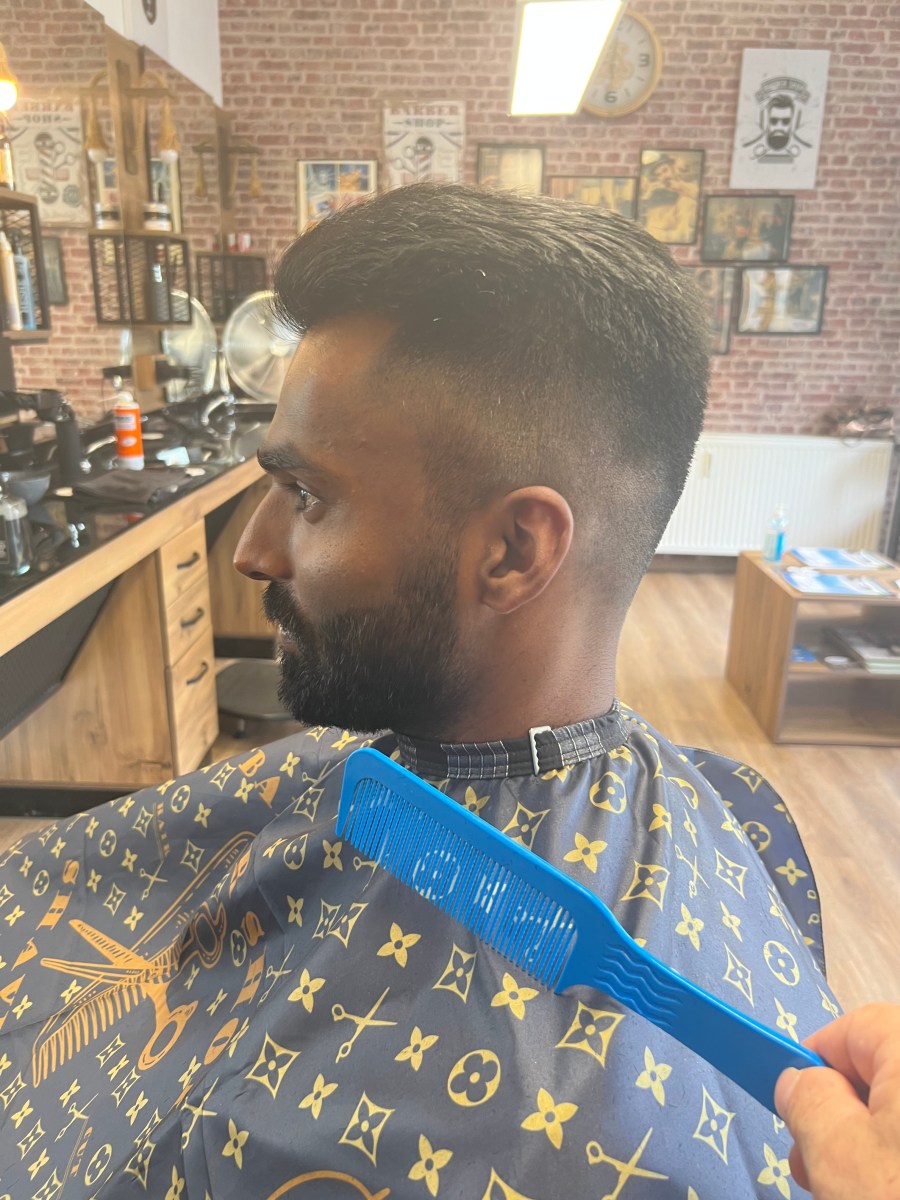 Haarschnitt 98 bei Friseur Barbarossa