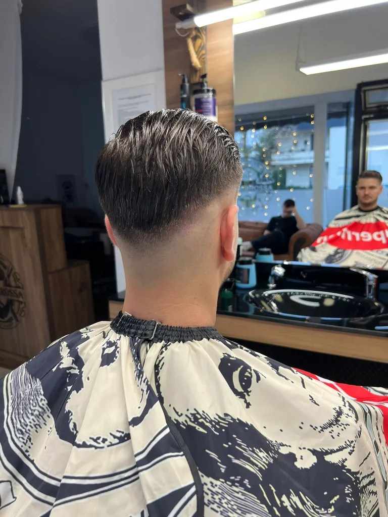 Haarschnitt 110 bei Friseur Barbarossa
