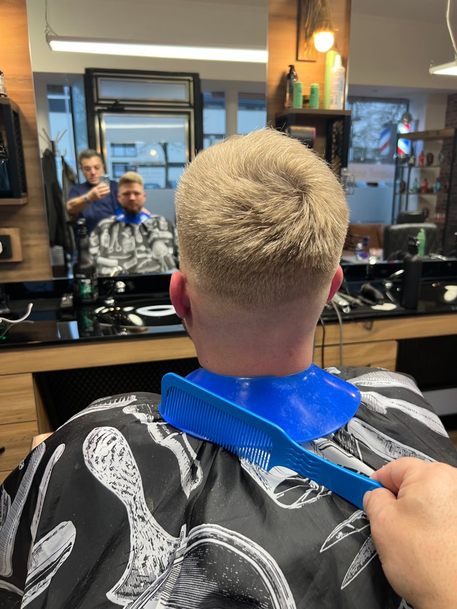 Haarschnitt 113 bei Friseur Barbarossa