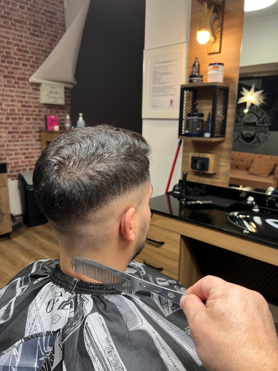 Haarschnitt 125 bei Friseur Barbarossa