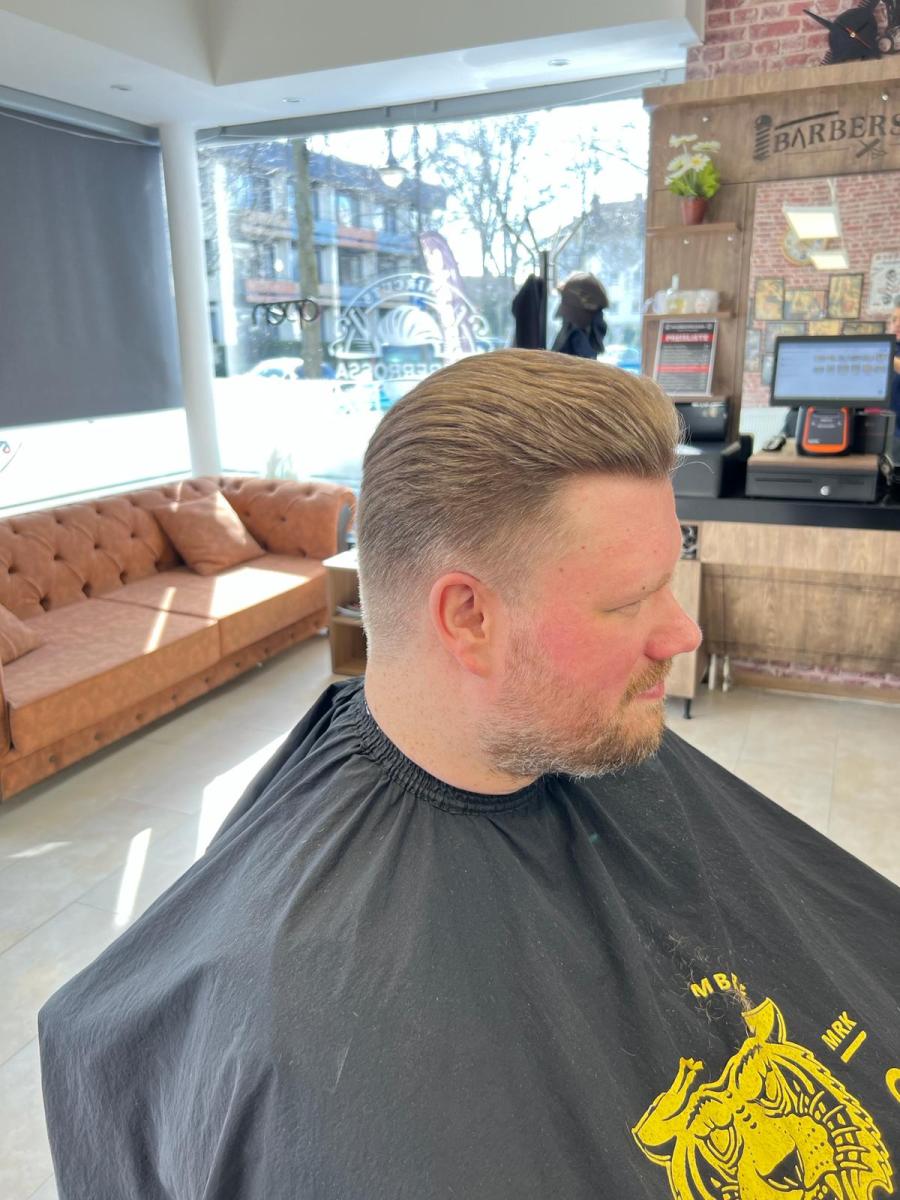 Haarschnitt 128 bei Friseur Barbarossa